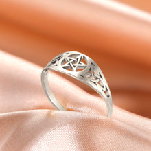 Load image into Gallery viewer, Ancient Knot Pentacle Ring - Witch of Dusk
