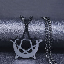 Cargar imagen en el visor de la galería, Moon Pentagram Necklace freeshipping - Witch of Dusk
