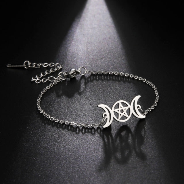 Triple Moon Pentacle Chain Bracelet freeshipping - Witch of Dusk