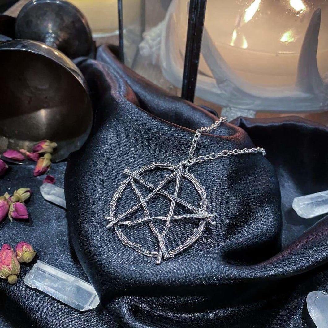 Protective Branches Wiccan Pentacle Necklace freeshipping - Witch of Dusk