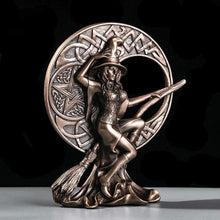 Cargar imagen en el visor de la galería, Set of Three Witch Statues freeshipping - Witch of Dusk
