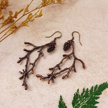 Cargar imagen en el visor de la galería, Pinecone and Branch Earrings freeshipping - Witch of Dusk
